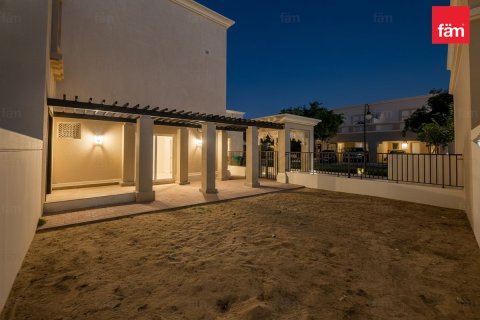 Villa itt: Dubai, EAE, 5 hálószoba, 539.3 m², azonosító: 703579 - fénykép 18