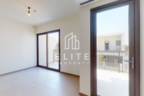 Villa in Tilal Al Ghaf, Dubai, UAE 4 bedrooms № 619835 - photo 16