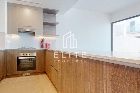 Villa in Tilal Al Ghaf, Dubai, UAE 4 bedrooms № 619835 - photo 5