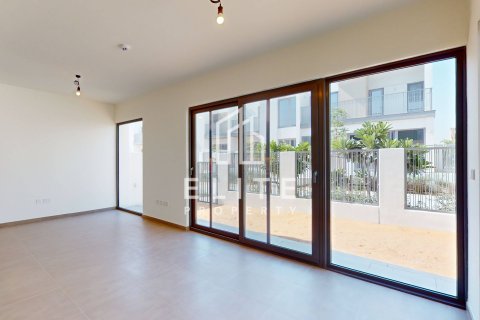 Villa in Tilal Al Ghaf, Dubai, UAE 4 bedrooms № 619835 - photo 2