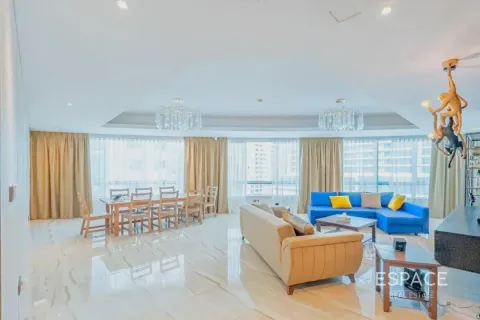 阿联酋 Dubai Dubai Marina 公寓  4 卧, 228 平方米 , 编号 737777