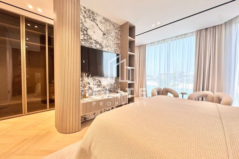 Villa in vendita a Palm Jumeirah, Dubai, EAU 5 camere da letto, 632 mq. № 754708 - foto 13