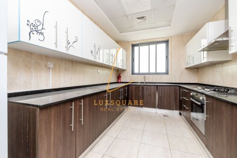 Apartament de închiriat în Al Furjan, Dubai, EAU 2 dormitoare, 127 mp.  №718144 - poză 2