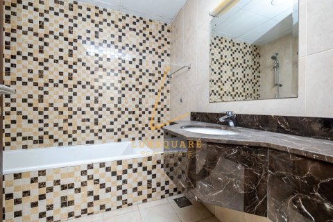 Apartament de închiriat în Al Furjan, Dubai, EAU 2 dormitoare, 127 mp.  №718144 - poză 19