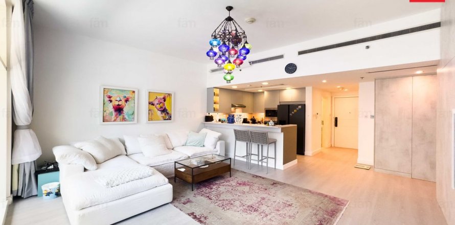 Apartment in Business Bay, Dubai, UAE 61.2 sq.m. № 612524