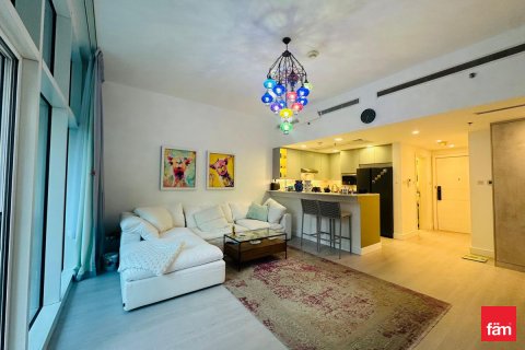 Apartment in Business Bay, Dubai, UAE 61.2 sq.m. № 612524 - photo 8