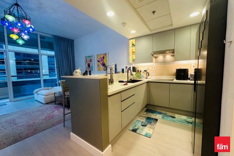 Apartment in Business Bay, Dubai, UAE 61.2 sq.m. № 612524 - photo 6