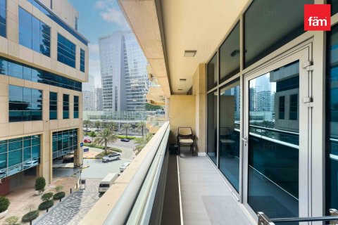 Apartment in Business Bay, Dubai, UAE 61.2 sq.m. № 612524 - photo 12
