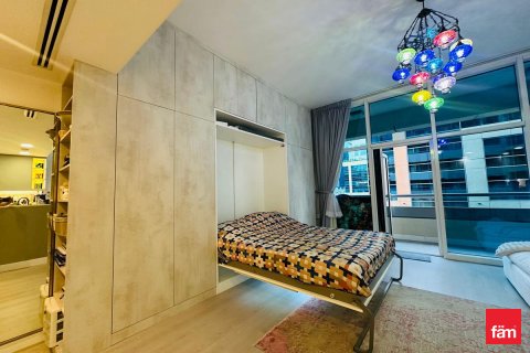Apartment in Business Bay, Dubai, UAE 61.2 sq.m. № 612524 - photo 15