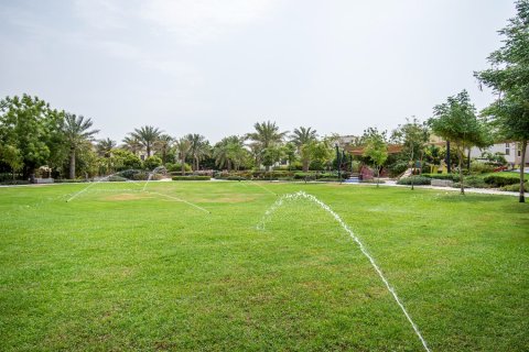 Townhouse til salg i Muwaileh Commercial, Sharjah, UAE 4 soveværelser, 276.85 kvm № 748577 - foto 22