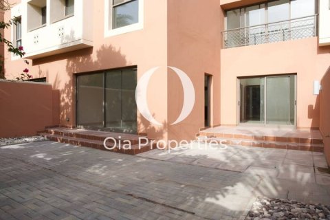 Vila v Abu Dhabi, SAE 4 ložnice, 275 m² Č.: 612233 - fotografie 1