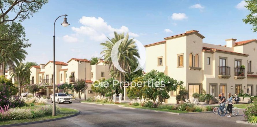 Townhouse in Abu Dhabi, UAE 3 bedrooms, 151 sq.m. № 612236