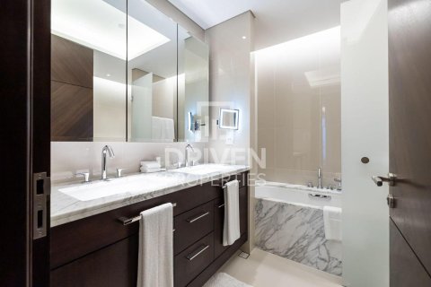 Huoneisto Downtown Dubai (Downtown Burj Dubai), Dubai, Arabiemiraatit 3 makuuhuonetta, 225.94 m2 № 745125 - kuva 19