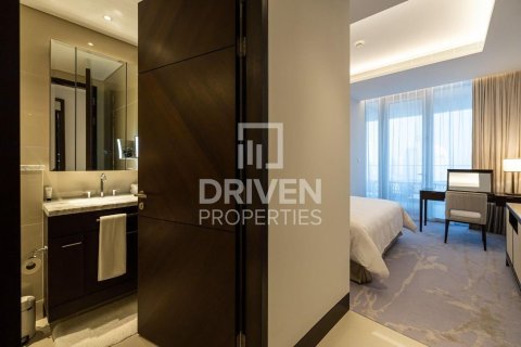 Huoneisto Downtown Dubai (Downtown Burj Dubai), Dubai, Arabiemiraatit 3 makuuhuonetta, 225.94 m2 № 745125 - kuva 15