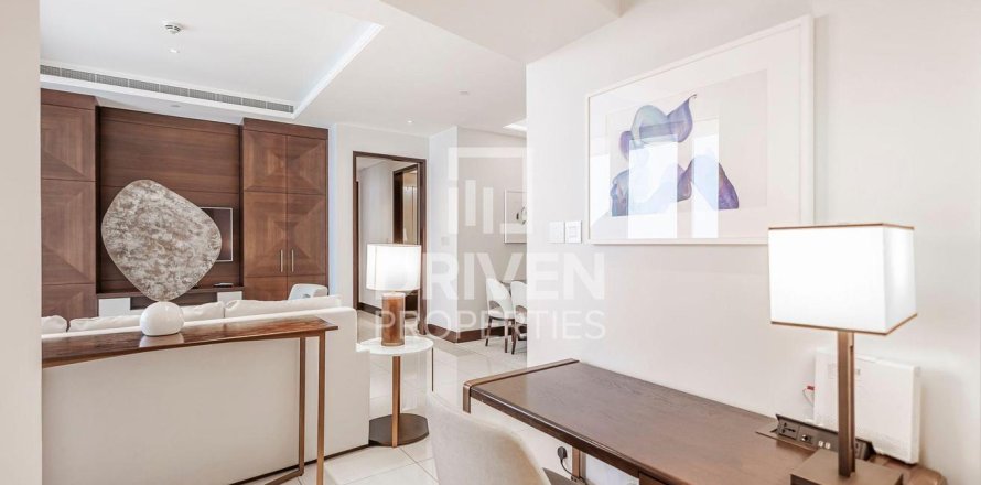Apartment i Downtown Dubai (Downtown Burj Dubai), Dubai, UAE 2 soveværelser, 143.26 kvm № 745124