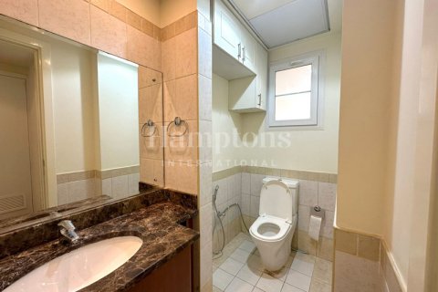 Villa in The Springs, Dubai, UAE 2 bedrooms, 174.05005438 sq.m. № 583530 - photo 19