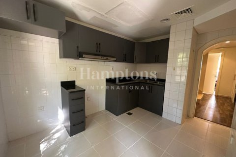 Villa in The Springs, Dubai, UAE 2 bedrooms, 174.05005438 sq.m. № 583530 - photo 21