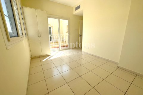 Villa in The Springs, Dubai, UAE 2 bedrooms, 174.05005438 sq.m. № 583530 - photo 13