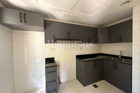 Villa in The Springs, Dubai, UAE 2 bedrooms, 174.05005438 sq.m. № 583530 - photo 1