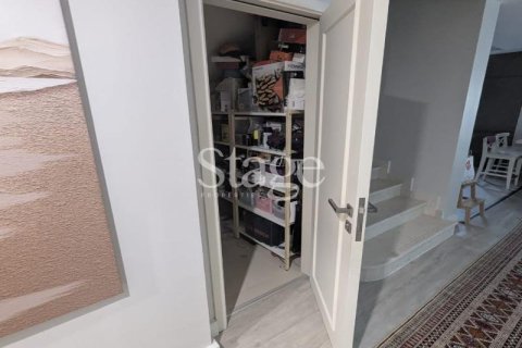 Villa in Serena, Dubai, UAE 3 bedrooms, 263 sq.m. № 737440 - photo 6