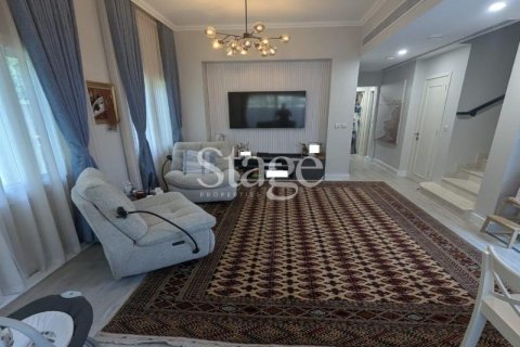 Villa in Serena, Dubai, UAE 3 bedrooms, 263 sq.m. № 737440 - photo 3