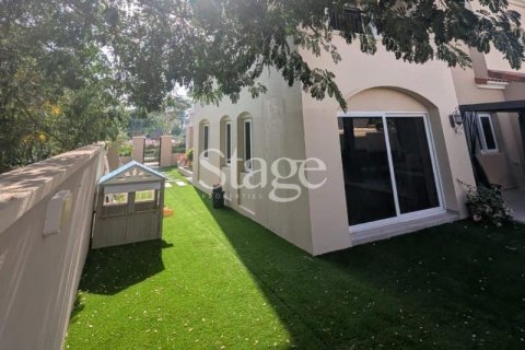 Villa in Serena, Dubai, UAE 3 bedrooms, 263 sq.m. № 737440 - photo 11