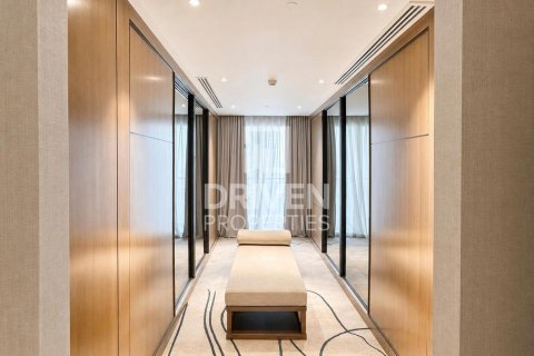 Müüa korter asukohaga Downtown Dubai (Downtown Burj Dubai), Dubai, AÜE: 5 magamistoaga, 925.59 m² Nr 759273 - pilt 17