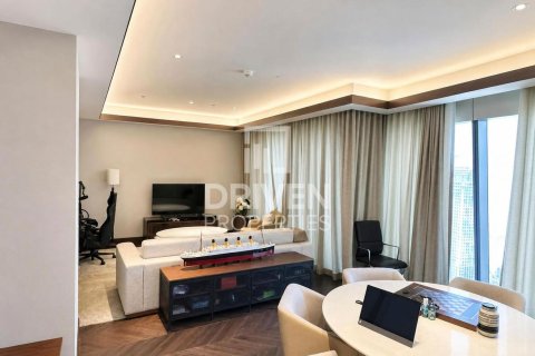 Müüa korter asukohaga Downtown Dubai (Downtown Burj Dubai), Dubai, AÜE: 5 magamistoaga, 925.59 m² Nr 759273 - pilt 2