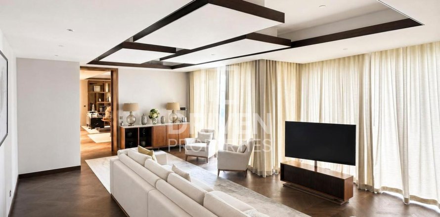 Korter asukohaga Downtown Dubai (Downtown Burj Dubai), Dubai, AÜE: 5 magamistoaga, 925.59 m² Nr 759273