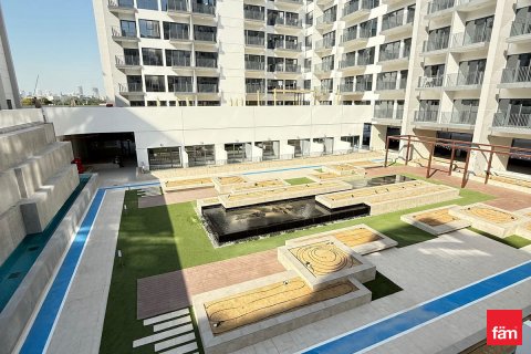 Apartment in Dubai Studio City, UAE 2 bedrooms, 78.7 sq.m. № 691152 - photo 4