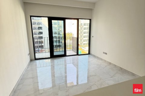 Apartment in Dubai Studio City, UAE 2 bedrooms, 78.7 sq.m. № 691152 - photo 7