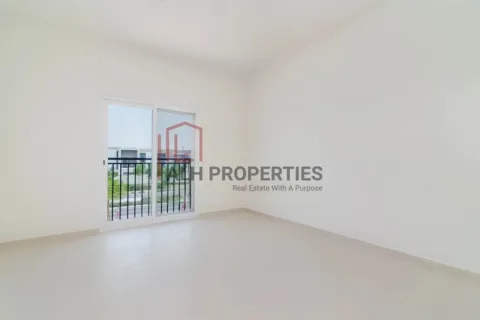 Kamienica na sprzedaż w Dubai Land, Dubai, ZEA 4 sypialnie, 230 mkw., nr 691150 - zdjęcie 3