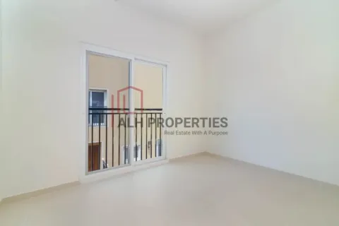 Kamienica na sprzedaż w Dubai Land, Dubai, ZEA 4 sypialnie, 230 mkw., nr 691150 - zdjęcie 7