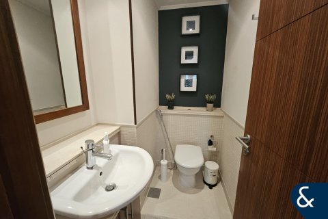 Apartmen di Dubai Marina, Dubai, UAE 2 bilik tidur, 134 meter persegi № 685248 - foto 16