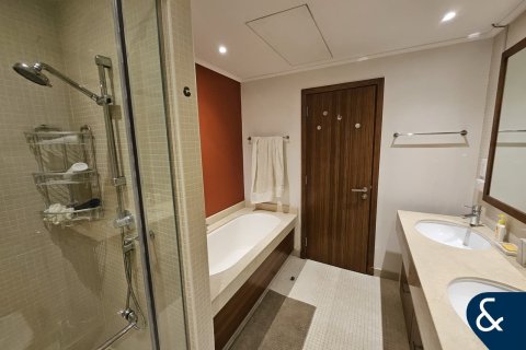 Apartmen di Dubai Marina, Dubai, UAE 2 bilik tidur, 134 meter persegi № 685248 - foto 13