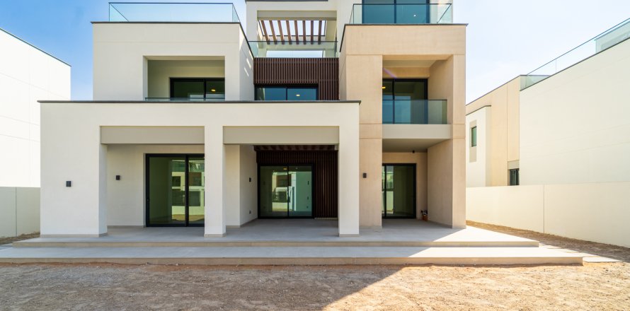 Vila di Dubai, UAE 5 bilik tidur, 528 meter persegi № 696339