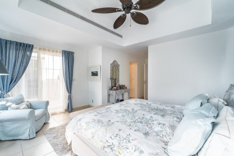 Discovery Gardens, Dubai, UAE의 판매용 빌라 침실 5개, 427제곱미터 번호 696338 - 사진 19