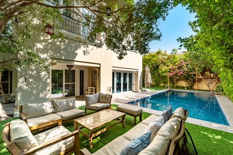 Discovery Gardens, Dubai, UAE의 판매용 빌라 침실 5개, 427제곱미터 번호 696338 - 사진 29