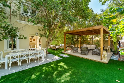 Discovery Gardens, Dubai, UAE의 판매용 빌라 침실 5개, 427제곱미터 번호 696338 - 사진 22