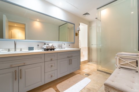 Discovery Gardens, Dubai, UAE의 판매용 빌라 침실 5개, 427제곱미터 번호 696338 - 사진 9