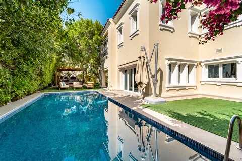 Discovery Gardens, Dubai, UAE의 판매용 빌라 침실 5개, 427제곱미터 번호 696338 - 사진 28