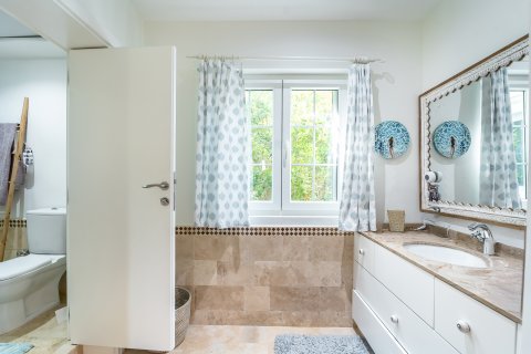 Discovery Gardens, Dubai, UAE의 판매용 빌라 침실 5개, 427제곱미터 번호 696338 - 사진 16