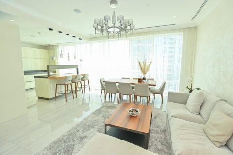 Appartement te koop in Dubai Marina, Dubai, VAE 5 slaapkamers, 567 vr.m., nr 696336 - foto 17