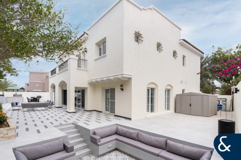 Vila di Arabian Ranches, Dubai, UAE 6 bilik tidur, 476 meter persegi № 667457 - foto 25