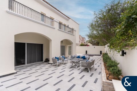 Vila di Arabian Ranches, Dubai, UAE 6 bilik tidur, 476 meter persegi № 667457 - foto 27