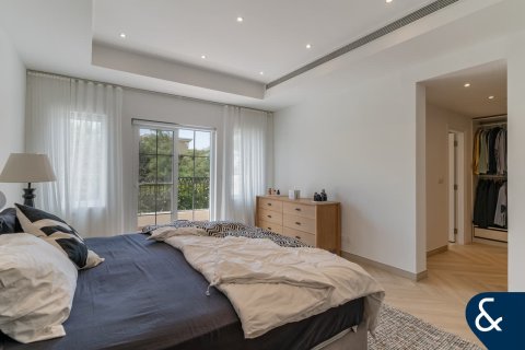 Vila di Arabian Ranches, Dubai, UAE 6 bilik tidur, 476 meter persegi № 667457 - foto 17