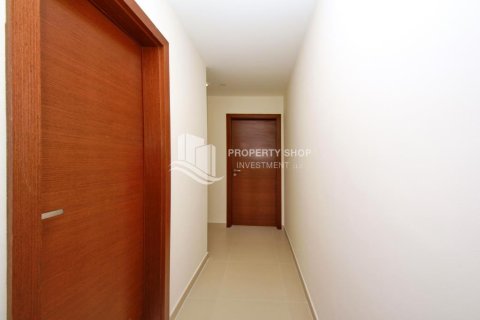 Apartamento en venta en Al Reem Island, Abu Dhabi, EAU 2 dormitorios, 119 m2 № 716214 - foto 18