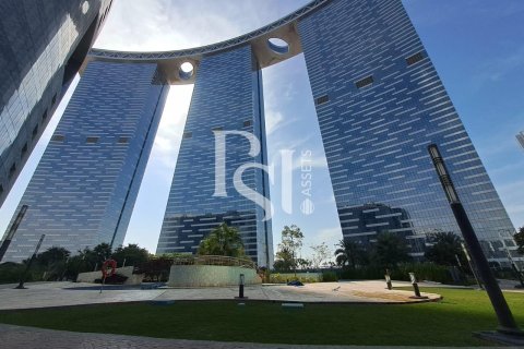 Apartamento en venta en Al Reem Island, Abu Dhabi, EAU 2 dormitorios, 119 m2 № 716214 - foto 2