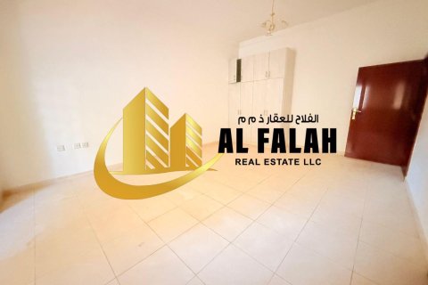 Βίλα σε Mughaidir, Sharjah, ΗΑΕ 5 υπνοδωμάτια, 557 τ.μ. Αρ. 645439 - φωτογραφία 17