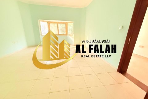 Βίλα σε Mughaidir, Sharjah, ΗΑΕ 5 υπνοδωμάτια, 557 τ.μ. Αρ. 645439 - φωτογραφία 28